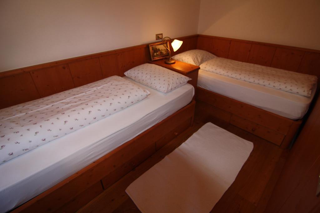 Residence Mairhofer Dobbiaco Phòng bức ảnh