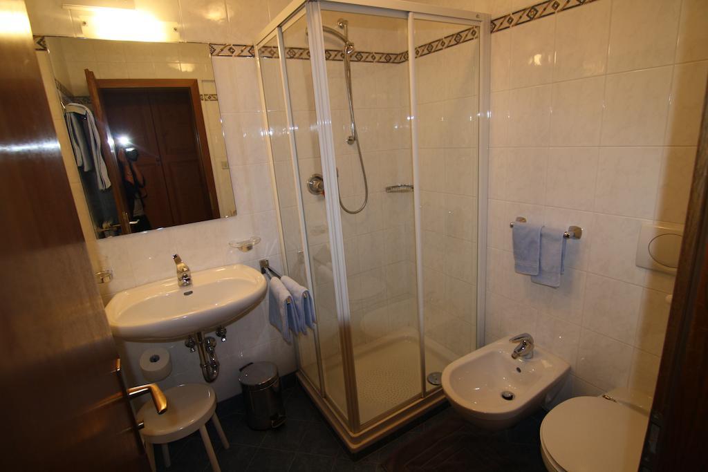 Residence Mairhofer Dobbiaco Phòng bức ảnh
