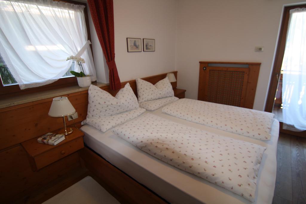 Residence Mairhofer Dobbiaco Phòng bức ảnh